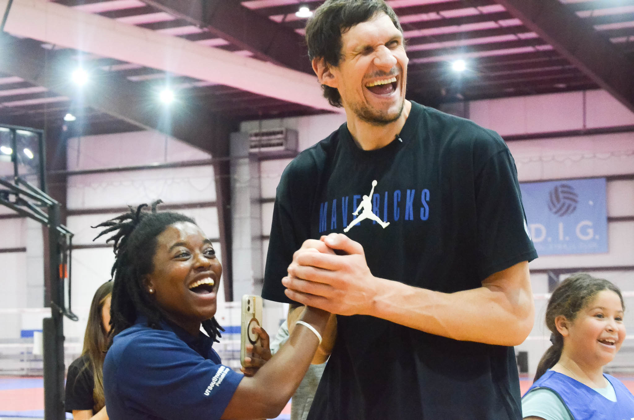 Goldfish® and NBA's Boban Marjanović Release Limited-Edition